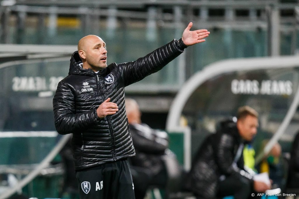 ADO ontsnapt tegen Sparta en wint met strafschoppen 