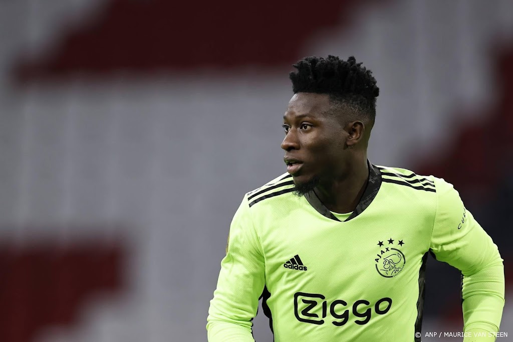 Ajax haalt doelman Onana na dopingschorsing weer bij A-selectie