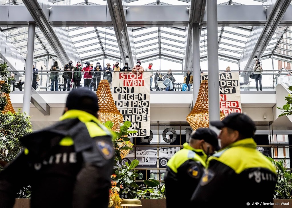 Woonprotest in Den Haag voortgezet bij kantoor vastgoedclub 