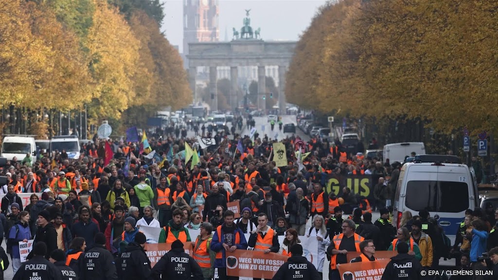 Honderden klimaatactivisten op de been in Berlijn