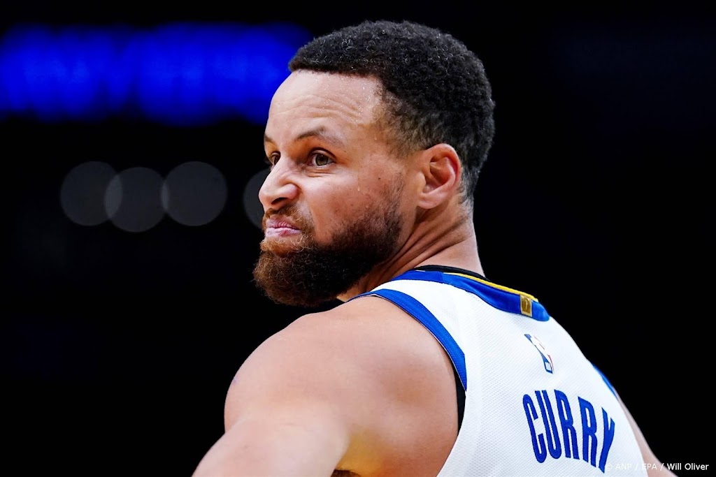 Enkelblessure NBA-sterspeler Curry in eerste thuisduel Warriors
