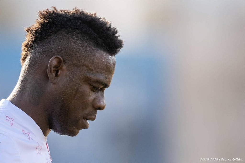 Spits Balotelli (34) vindt in Genoa nieuwe club