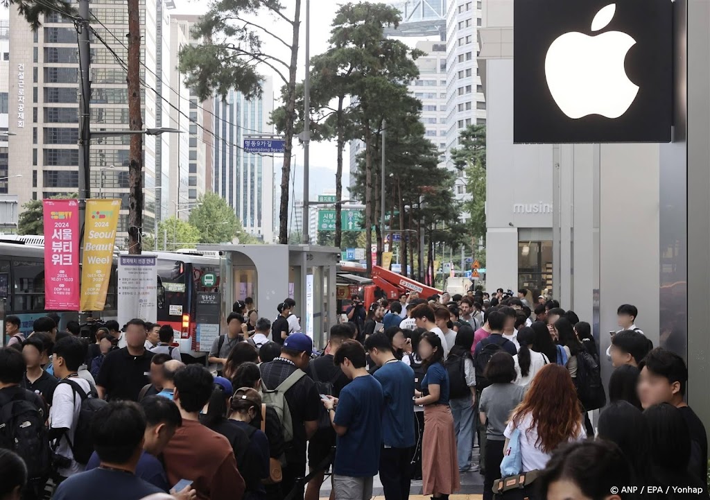 Apple stijgt na uitbrengen AI-functies op positief Wall Street 