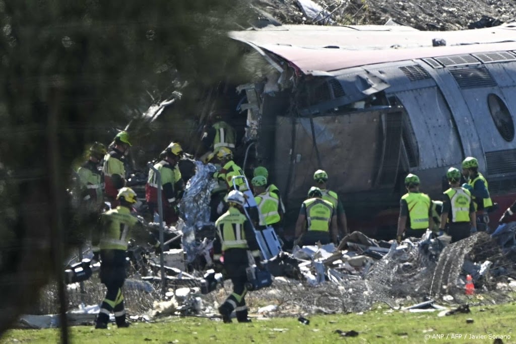 El País: 68 doden bij treinongeluk in Spanje