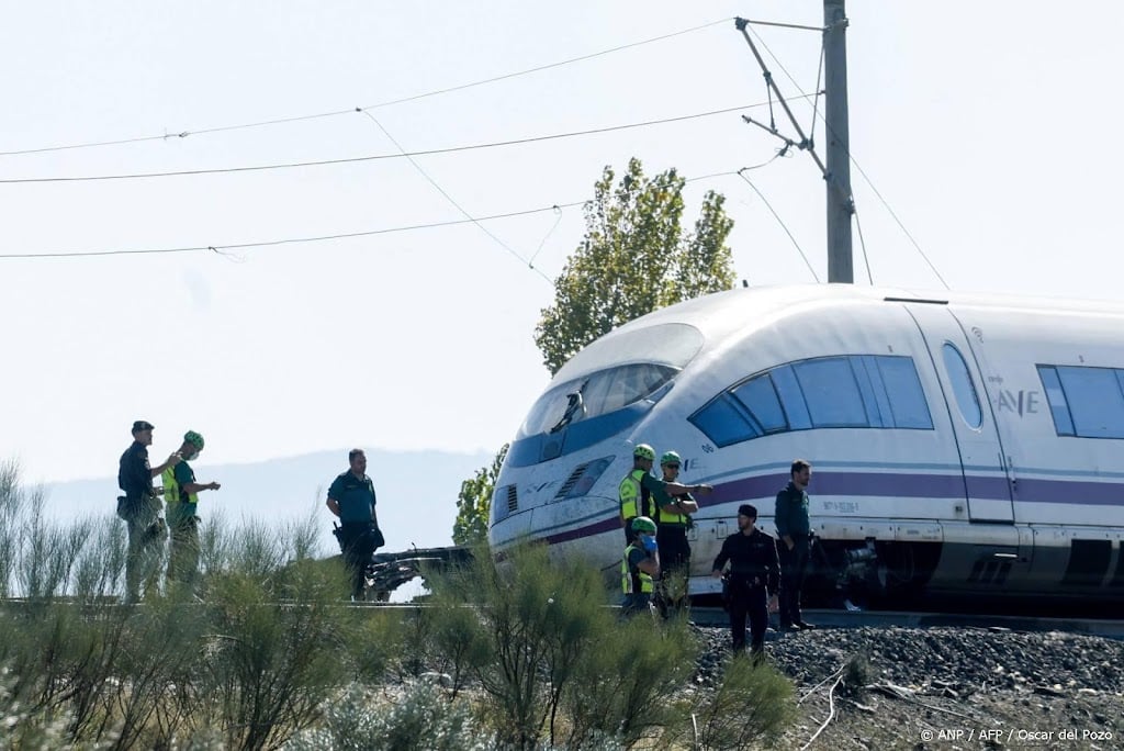 Staking Spaanse machinistenbond gaat door, ondanks treinongeluk