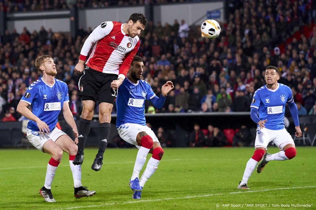 Feyenoord maakt het zichzelf moeilijk