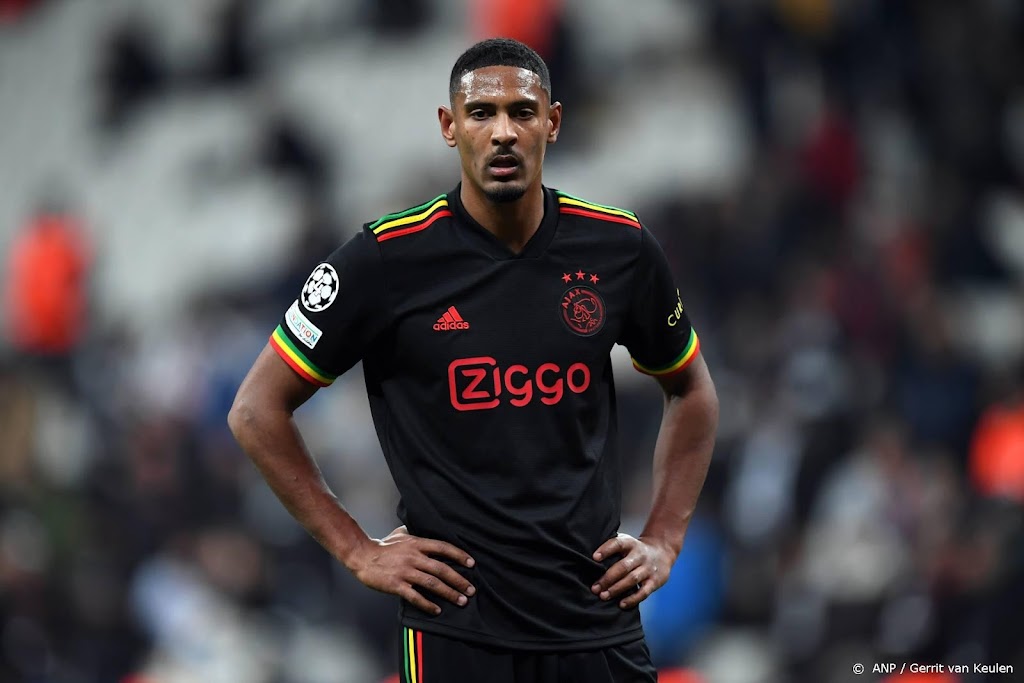 Ajax mist Haller en Antony tegen Sparta Rotterdam   