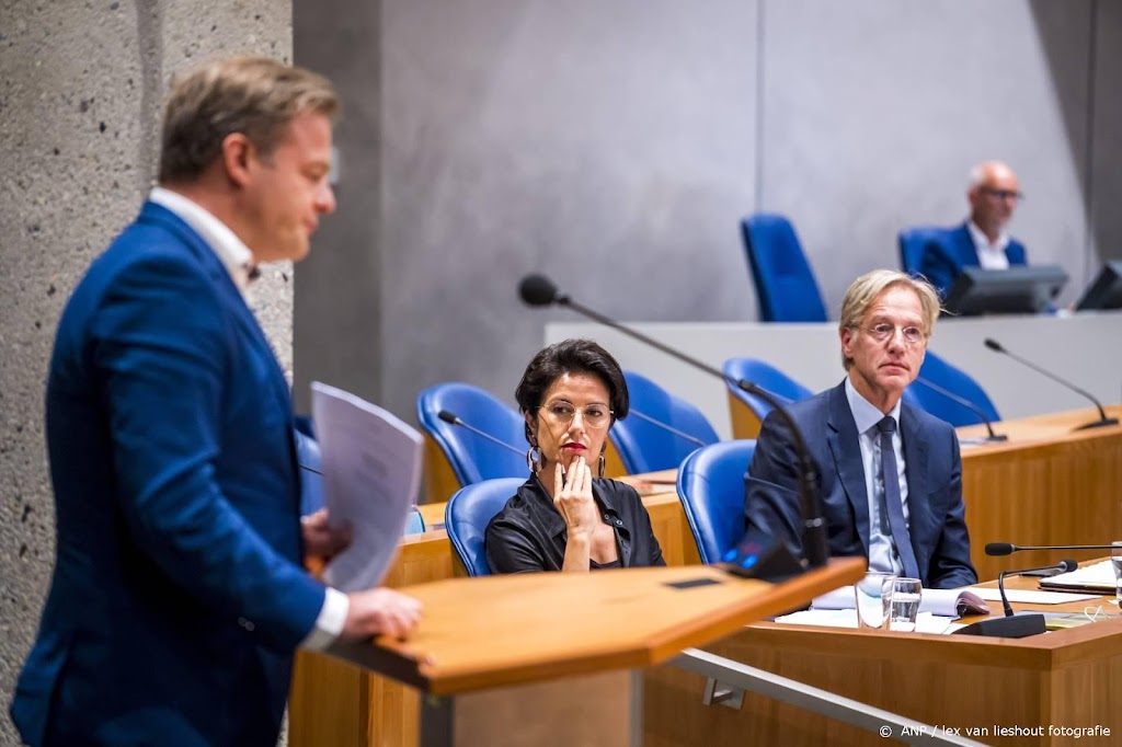 Kamerleden eisen betere contracten bij NPO na kwestie-DWDD