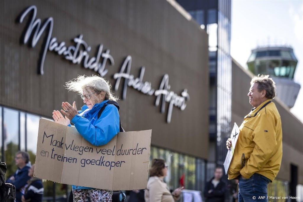 Extinction Rebellion: nieuwe acties bij Maastricht Aachen Airport