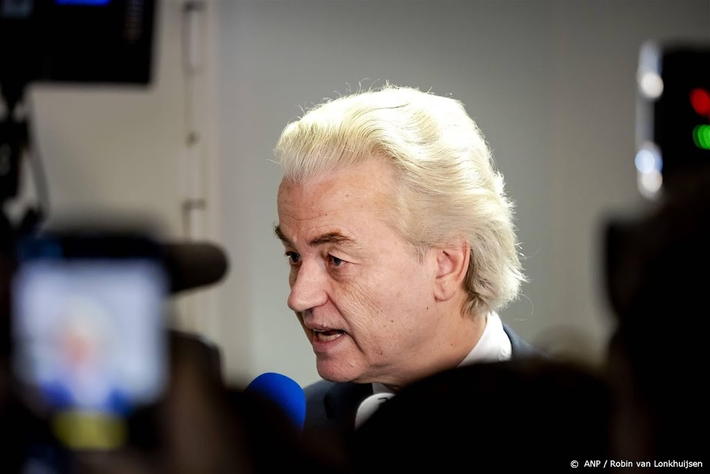 Wilders roept partijen op om in elk geval te gaan praten