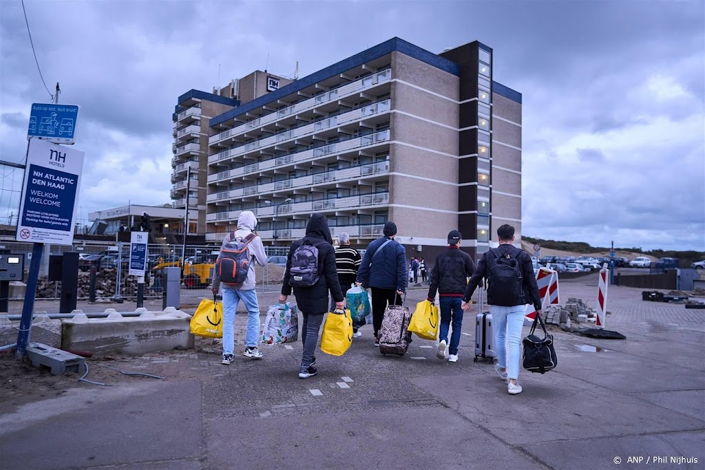 Wilders gaat bewoners Kijkduin 'hart onder de riem steken' 