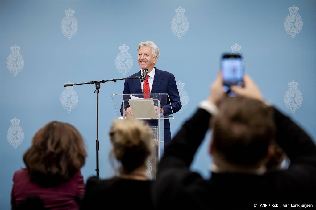 Verkenner Plasterk praat woensdag met vier grootste partijen