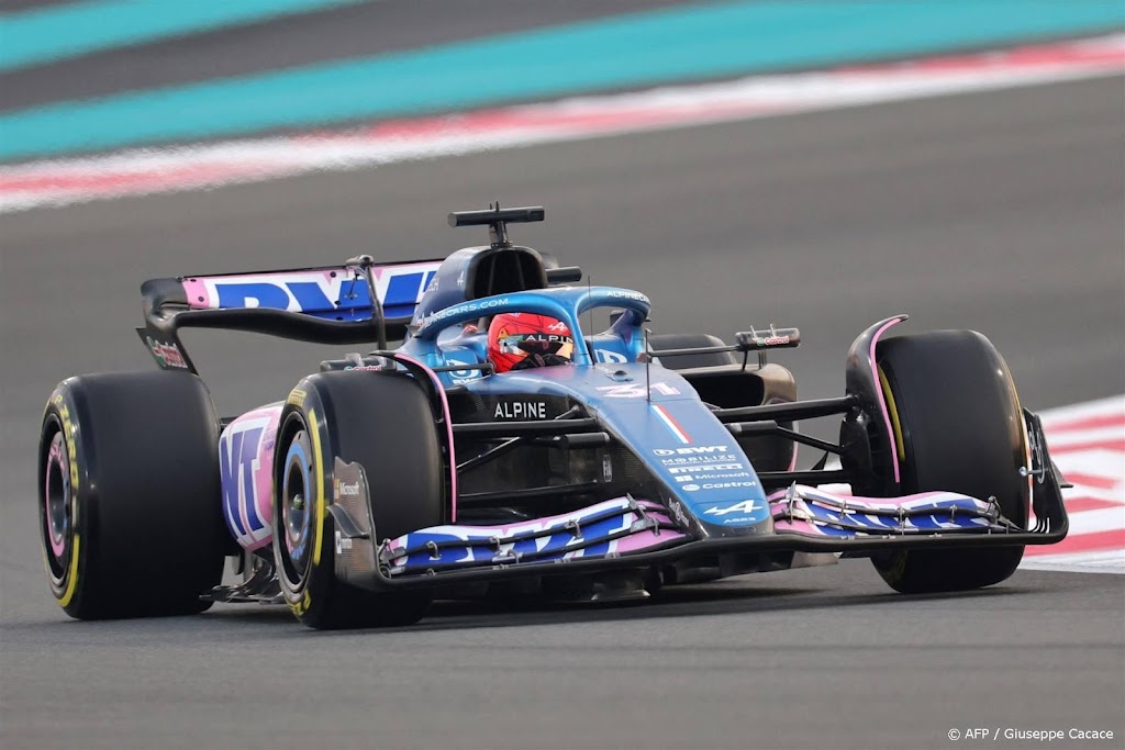Ocon de snelste in laatste actiedag van het jaar in Formule 1