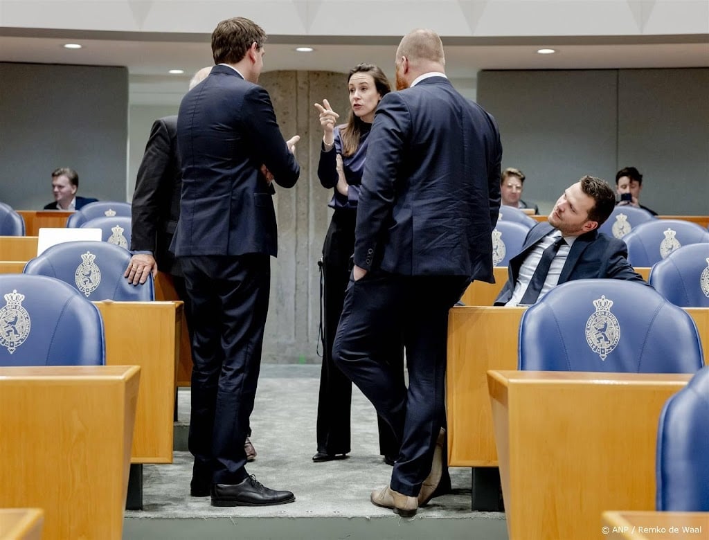 Coalitie piekert over dekking voor afzwakken onderwijsbezuiniging