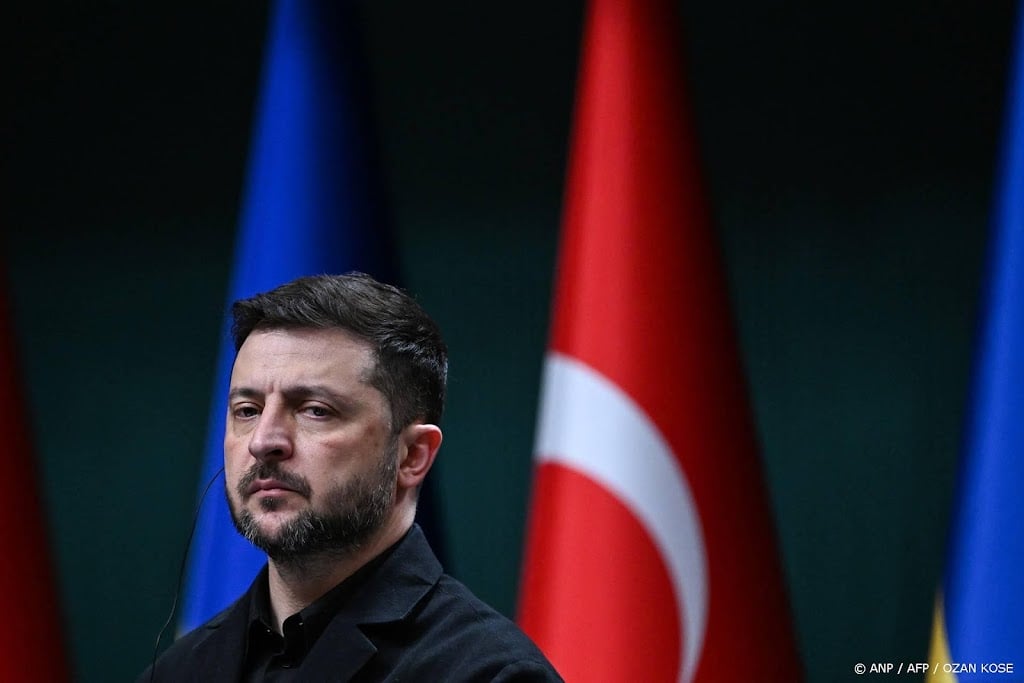 Anticorruptiediensten doorzoeken kantoor van stafchef Zelensky