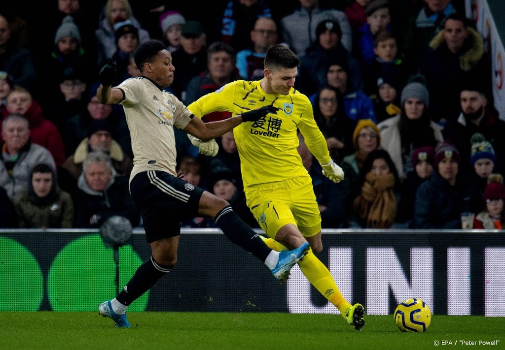 Manchester United naar vijfde plek na zege op Burnley
