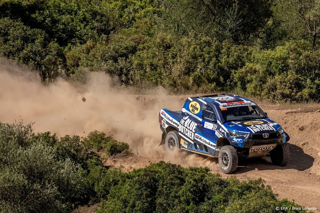 Rallyrijder Van Loon mist Dakar Rally na positieve coronatest