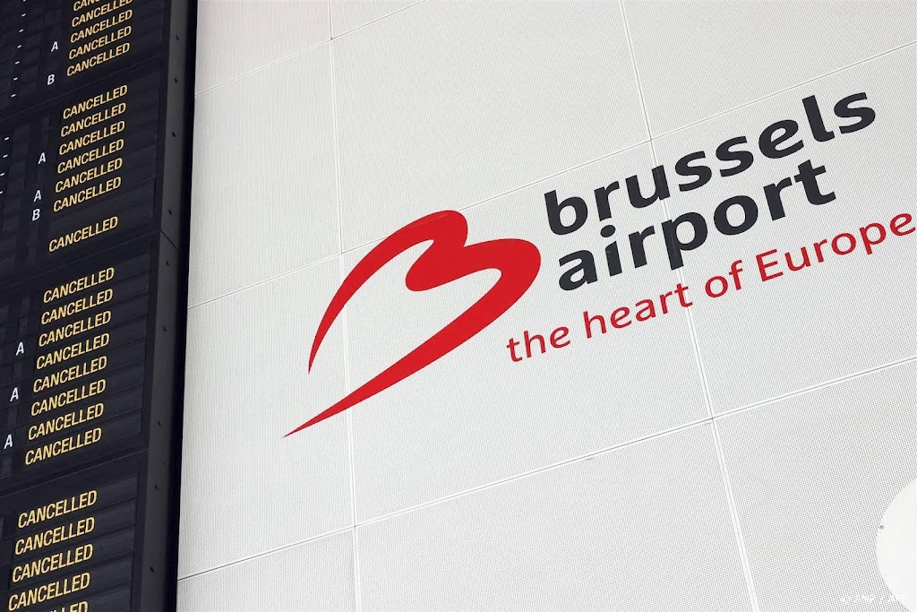 Taxichauffeurs vliegveld Brussel gaan staken om examen Nederlands