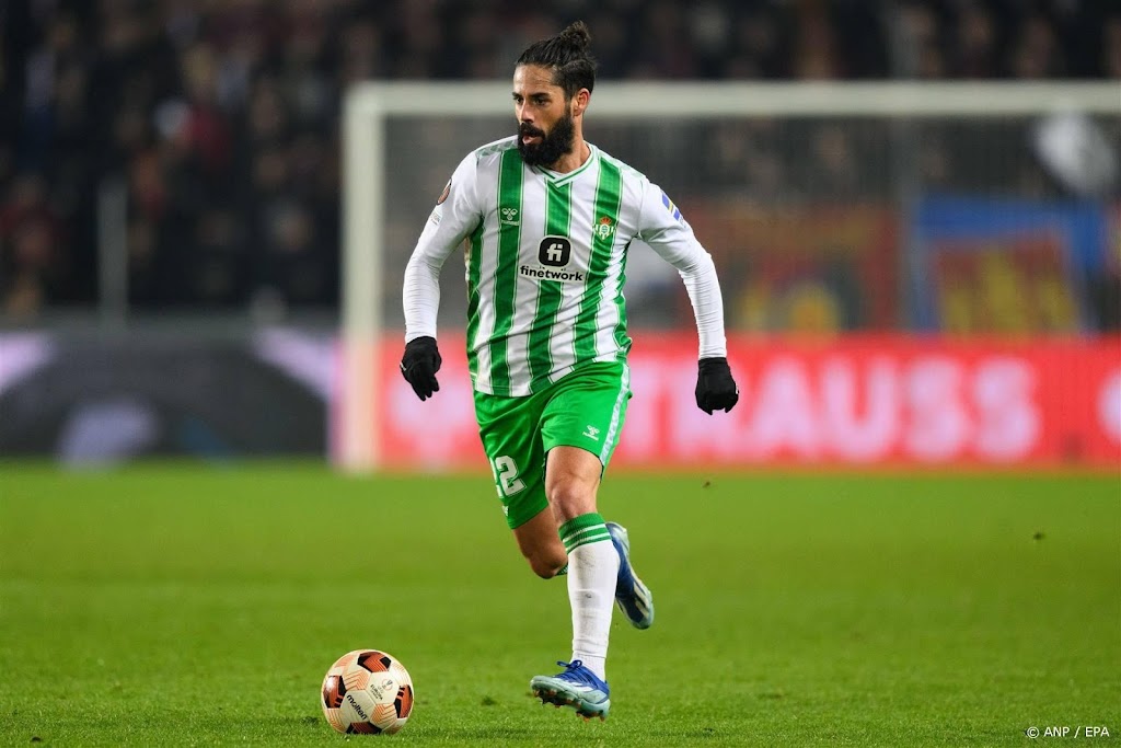 Middenvelder Isco langer bij Real Betis