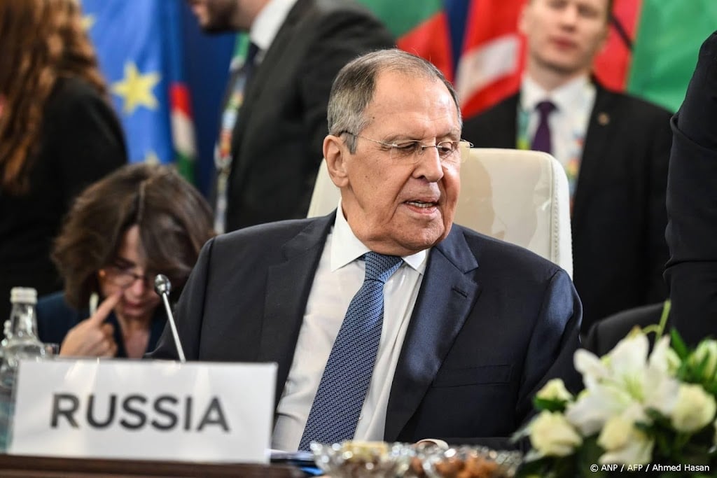 Lavrov: legitiem om Europese troepen in Oekraïne aan te vallen