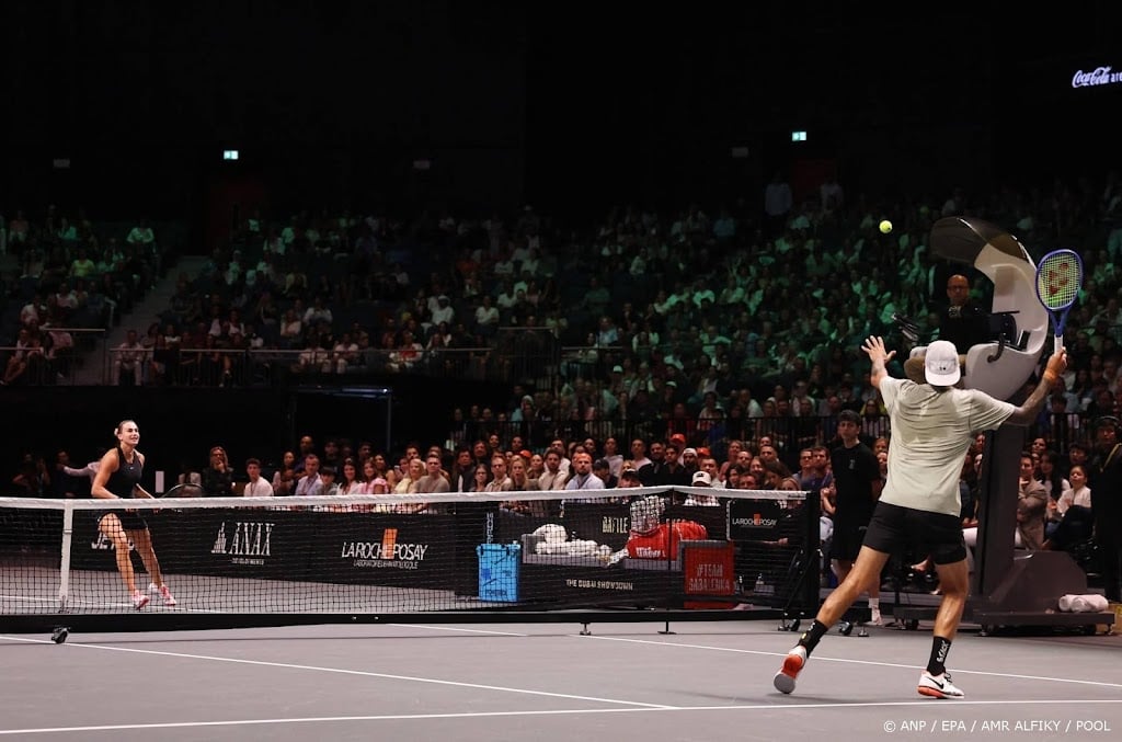 Kyrgios wint 'Battle of the Sexes' in het tennis van Sabalenka