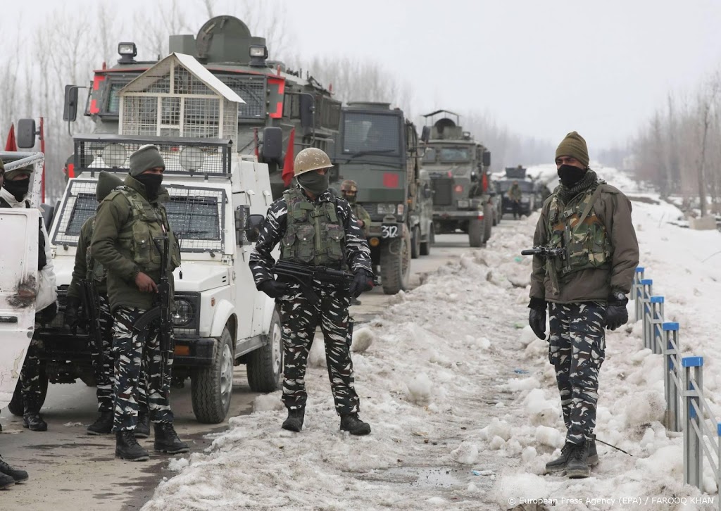India stuurt meer soldaten naar betwiste grens met China