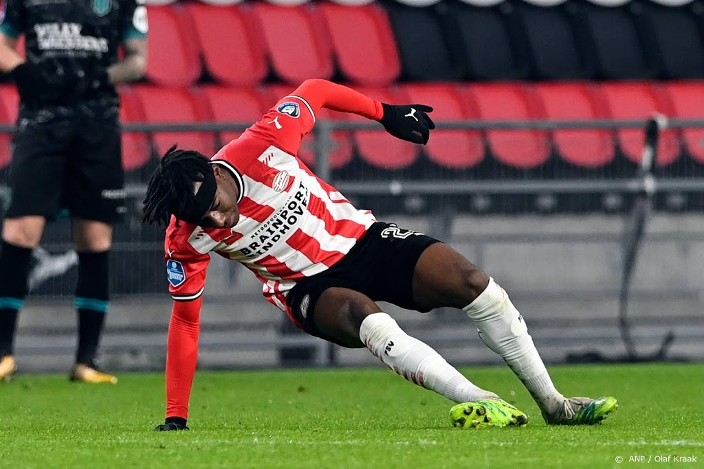 PSV hoopt op Dumfries en Gakpo, Madueke weken aan de kant