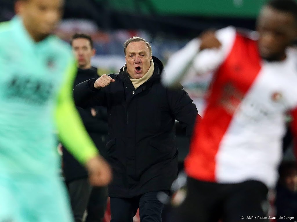 Berghuis: de spelersgroep staat voor 100 procent achter Advocaat