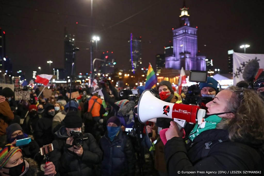 Polen betogen opnieuw tegen abortuswet