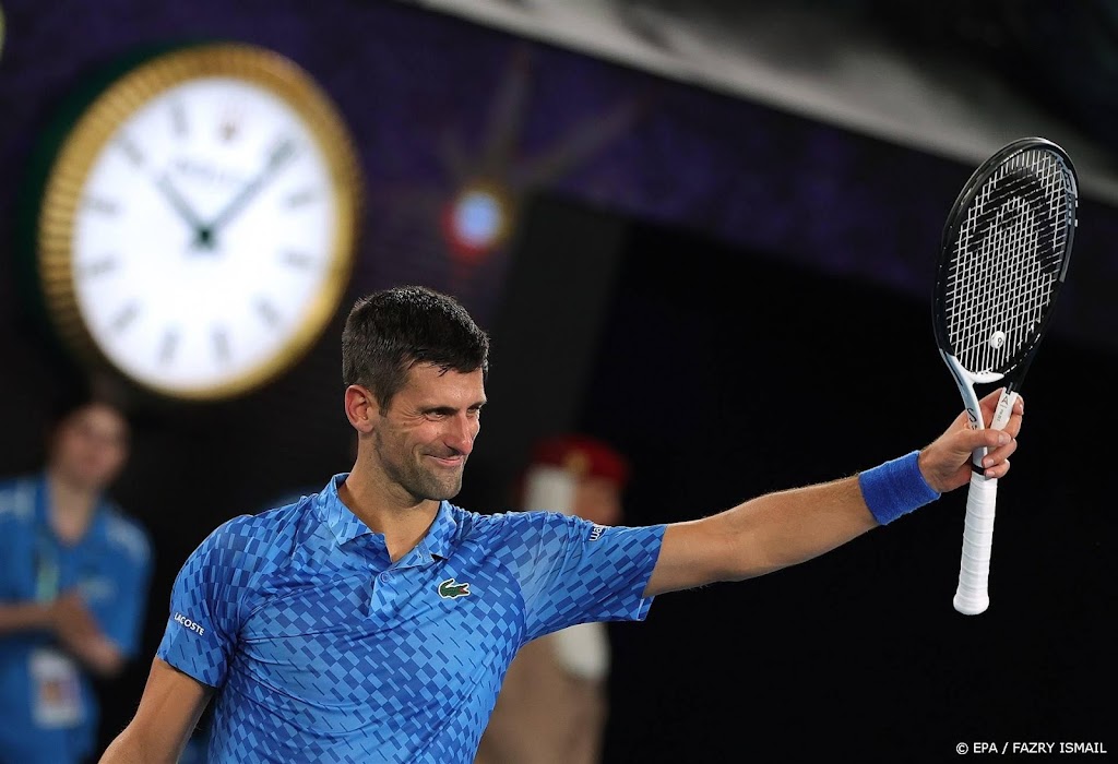 Djokovic en Tsitsipas strijden in finale om titel én eerste plek
