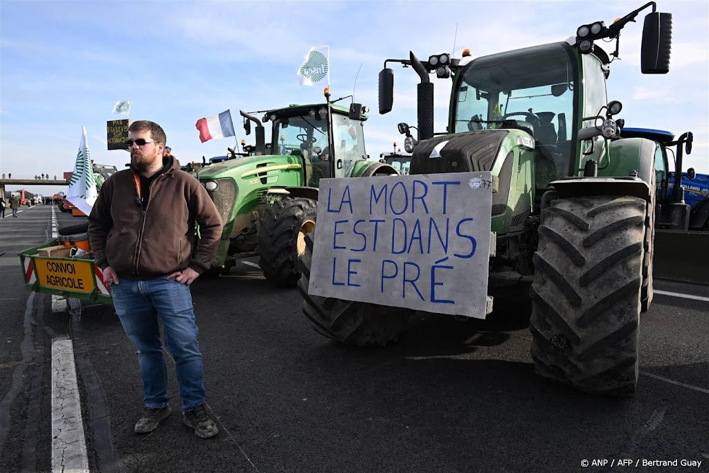 Greenpeace en XR steunen Franse boeren om recht op protest