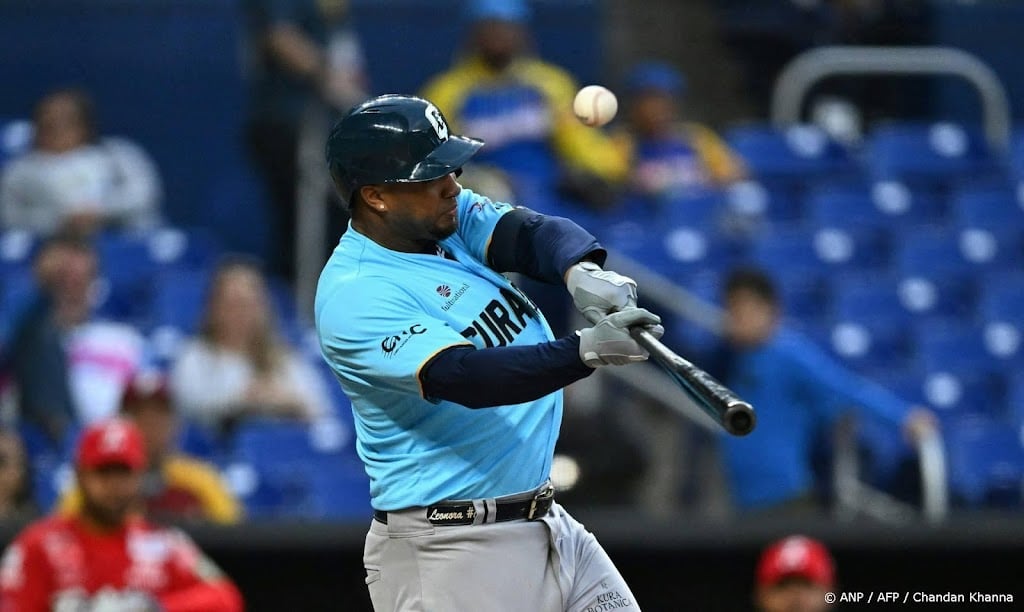 Politie Curaçao doorzoekt huis van honkbalinternational Schoop