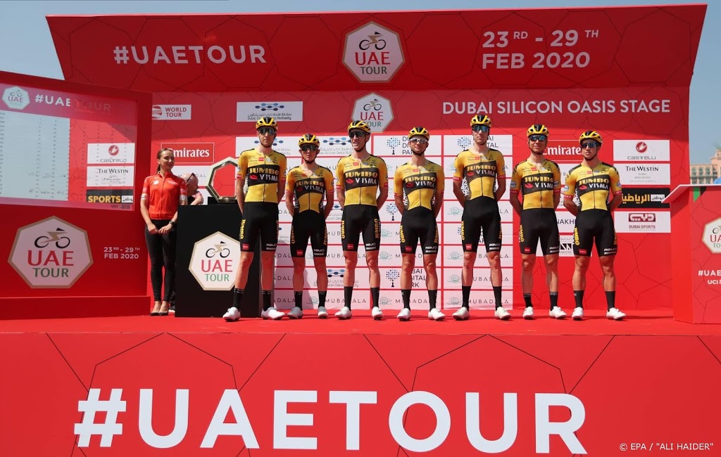 Jumbo-Visma hoopt hotel Abu Dhabi snel te verlaten