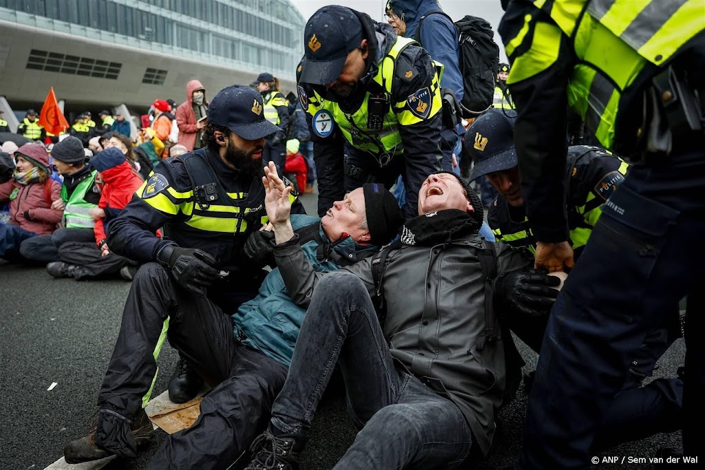 VN-rapporteur hekelt 'excessieve' aanpak klimaatactivisten