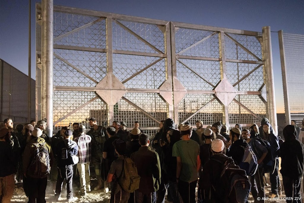 Israëlische demonstranten weten met geweld Gaza in te trekken