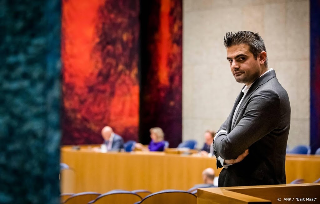 'Kuzu beschuldigd van grensoverschrijdend gedrag'