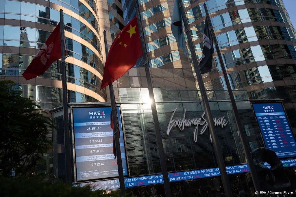 Chinese vastgoedbedrijven onderuit op beurs in Hongkong