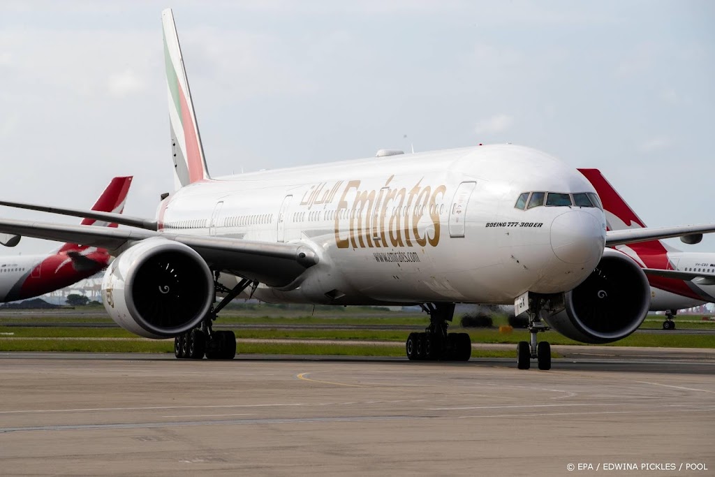 Luchtvaartmaatschappij Emirates blijft op Rusland vliegen 