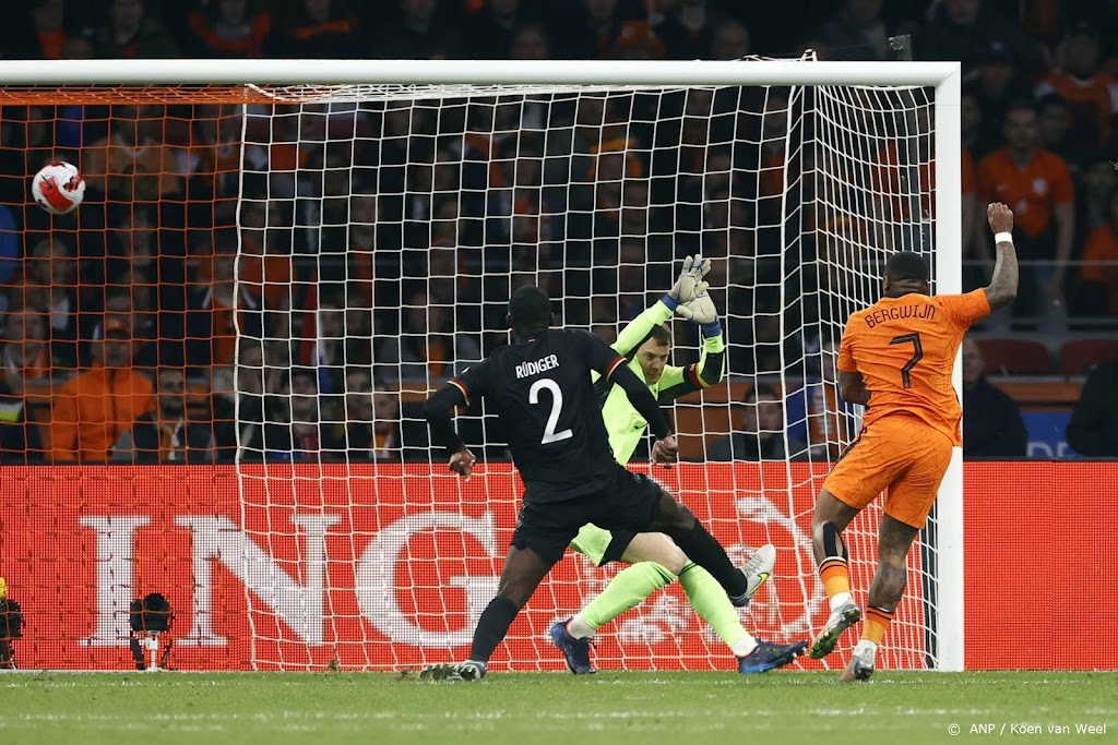 Invaller Bergwijn voorkomt nederlaag Oranje tegen Duitsland