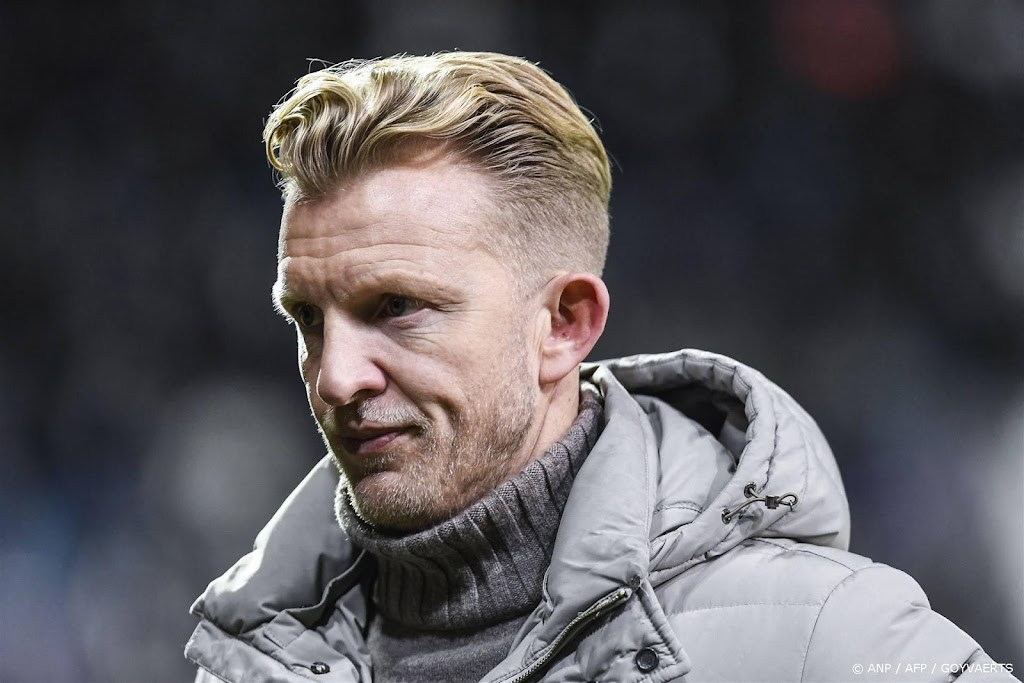Kuijt na nieuwe nederlaag dicht bij degradatie met Beerschot