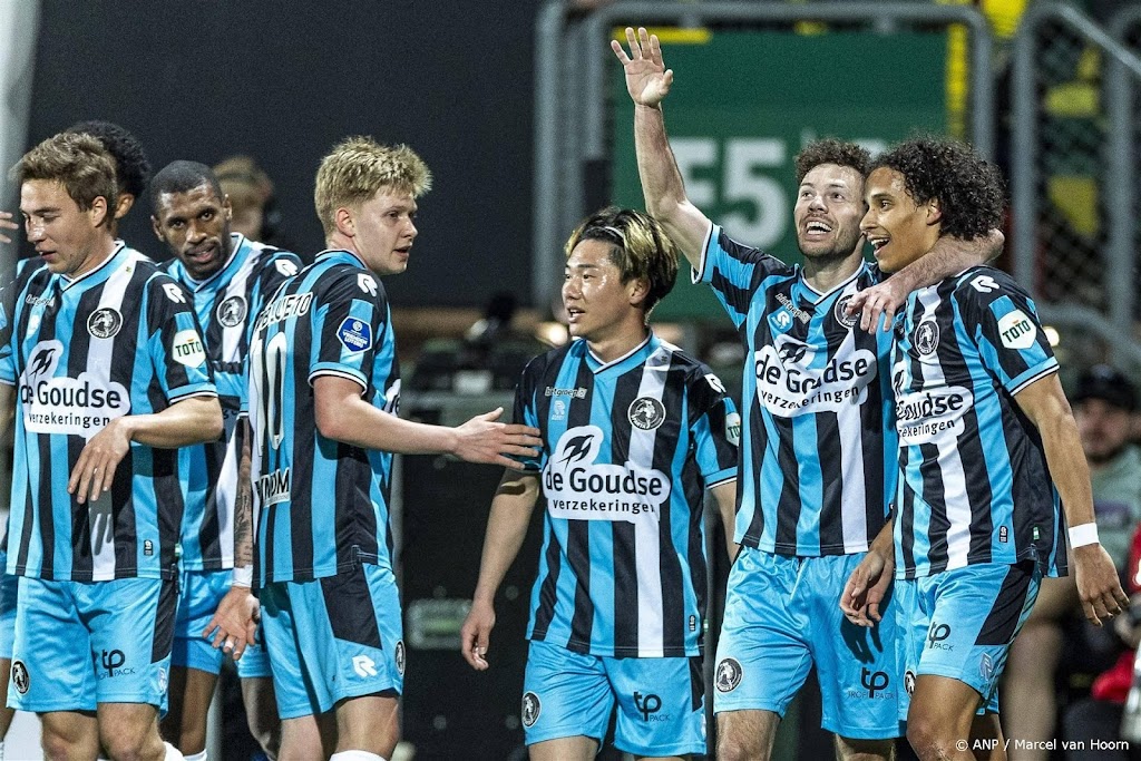 Sparta klopt Fortuna (0-3) en neemt afstand van onderste plaatsen