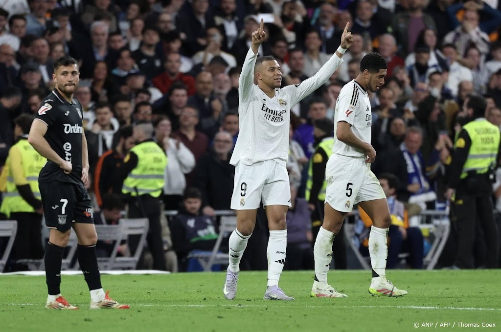 Mbappé leidt Real Madrid met twee treffers langs Leganés