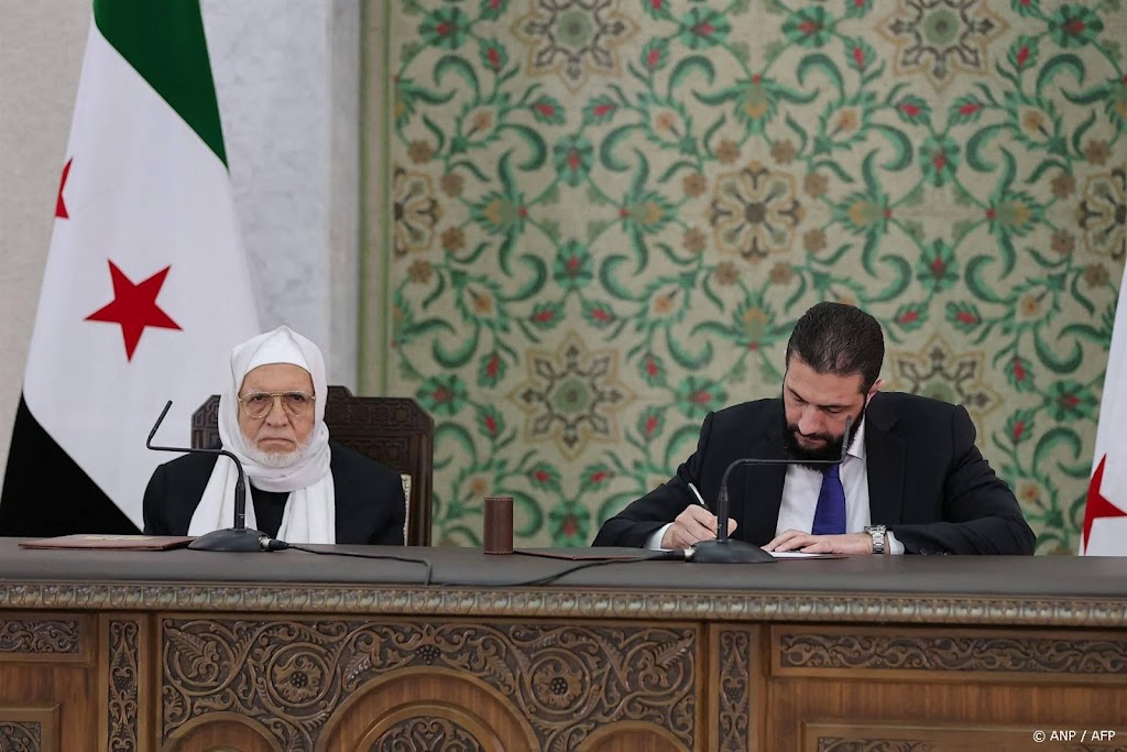 Syrische president maakt overgangsregering bekend