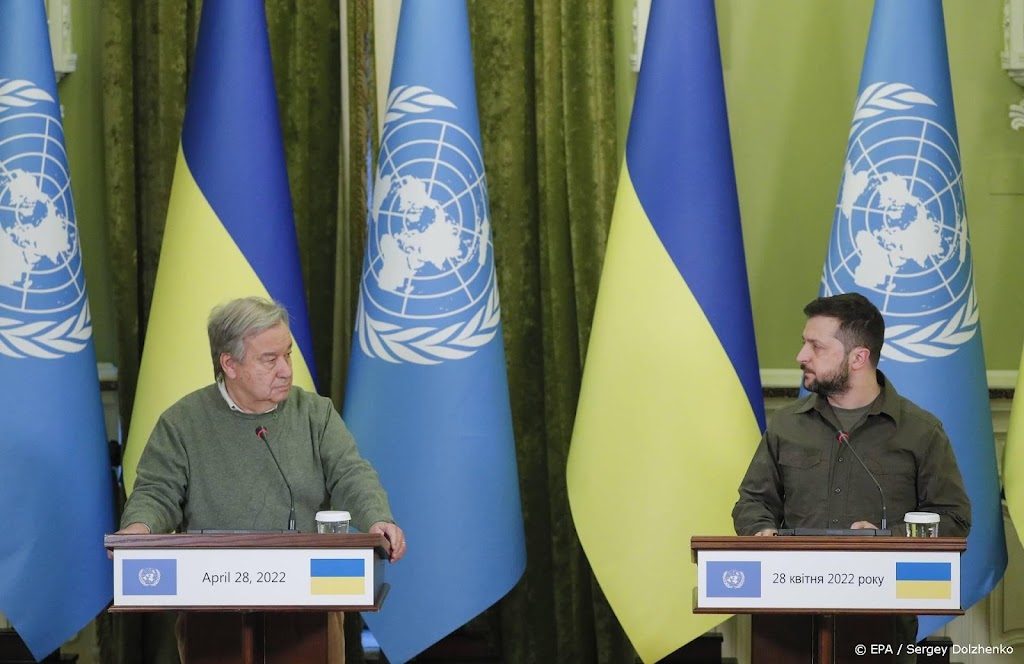 Zelenski: aanval op Kiev na VN-bezoek laat ware aard Rusland zien