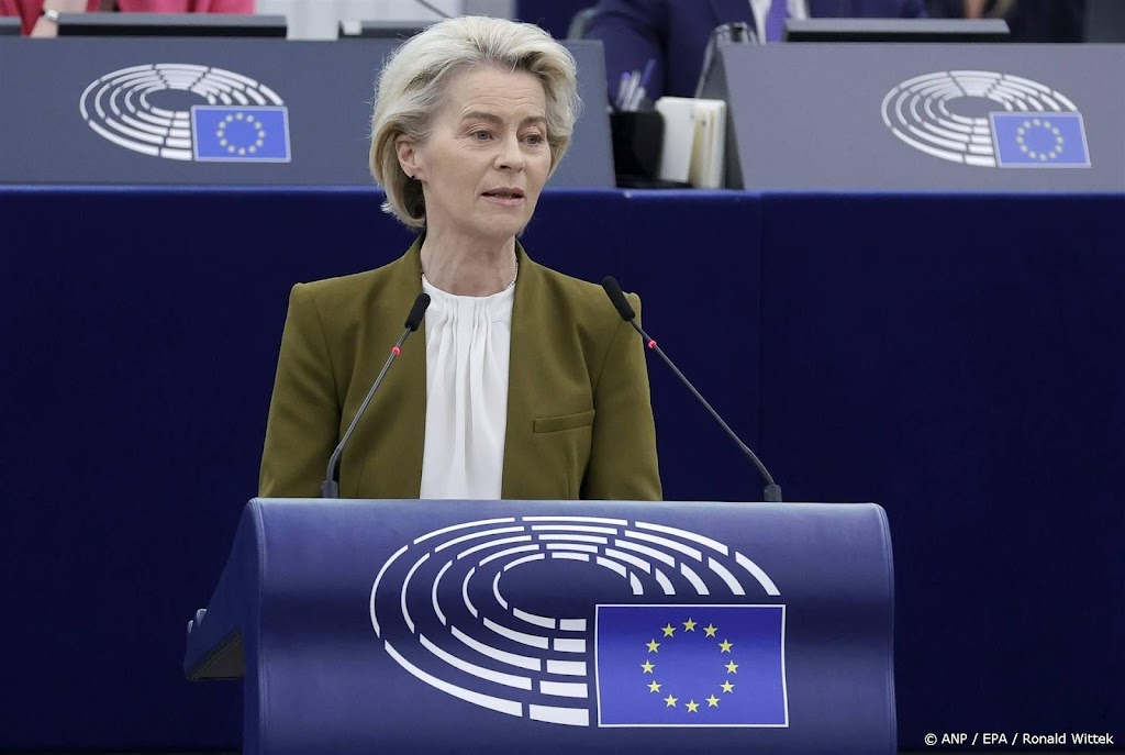 Von der Leyen voor debat uitgescholden als oorlogscrimineel 