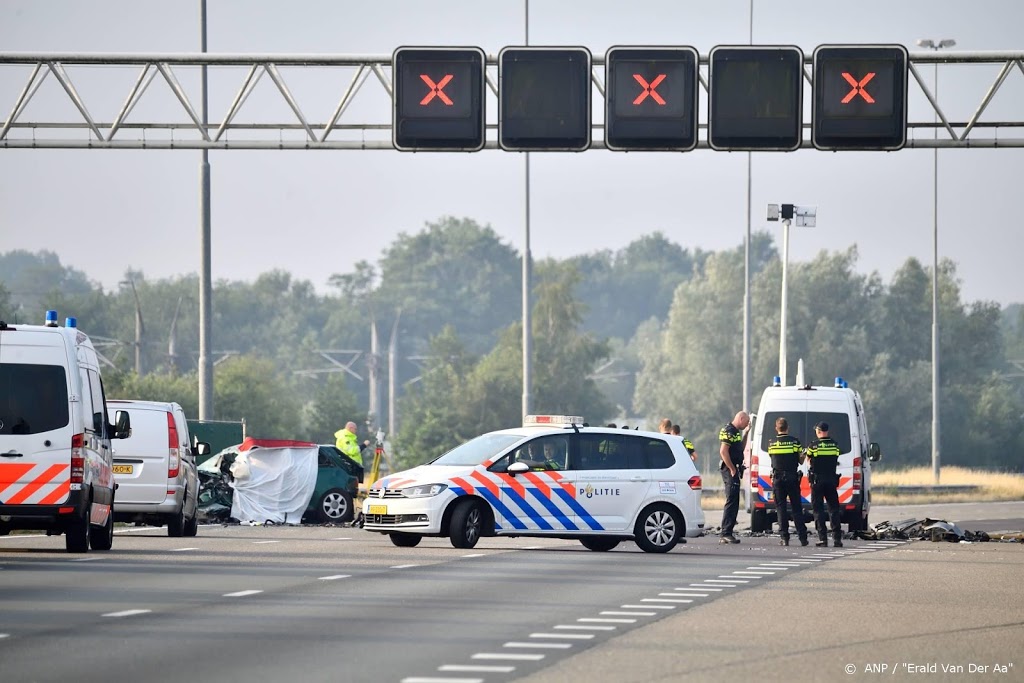 Twee doden door spookrijder bij frontale botsing op de A12