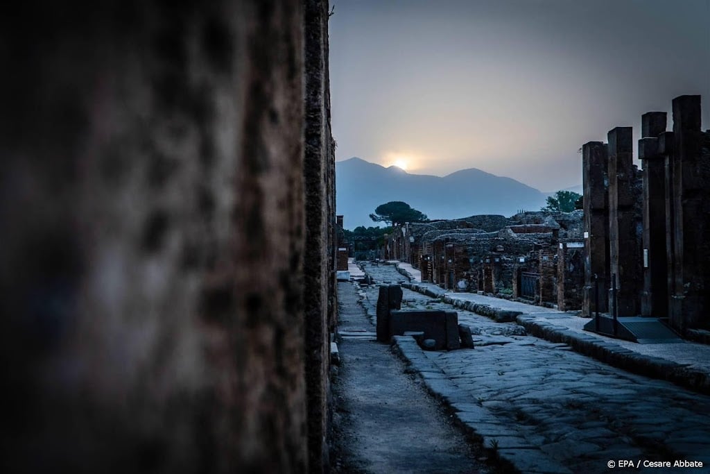 Lichamen en fresco's uit de oudheid gevonden in Pompeï