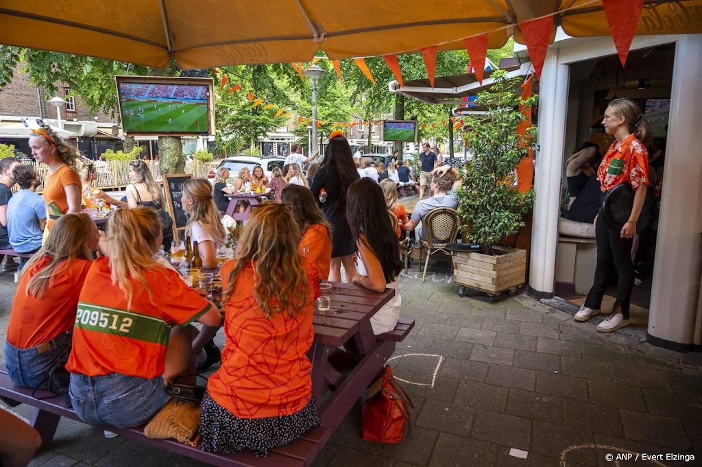 Uitzendlicenties EK-wedstrijden weer in trek bij horecabazen