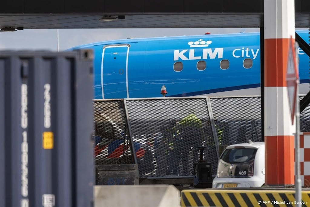 Vlaggen Schiphol halfstok na 'verschrikkelijk incident'