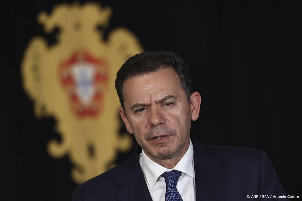 Montenegro blijft premier van Portugal